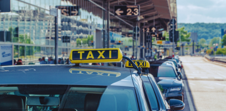 riyadh taxi service by sayara taxi